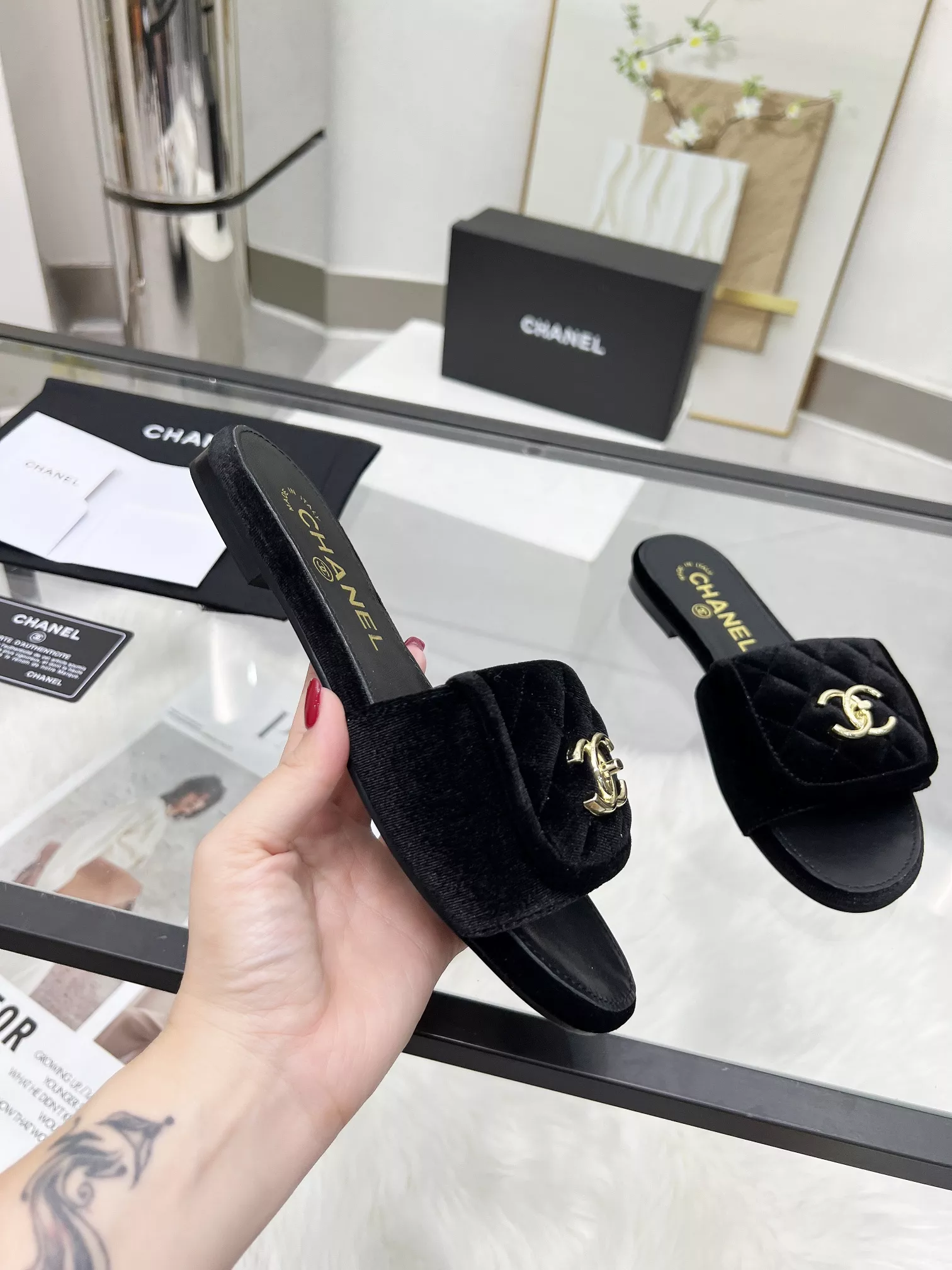 chanel chaussons pour femme s_12754534